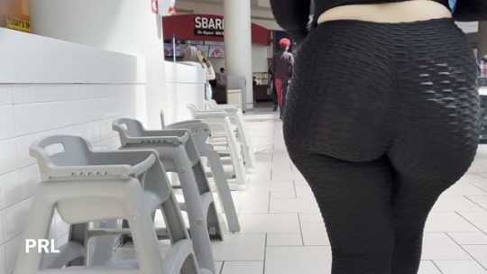 Big Booty Bottom Gets Phatty Played With Big Booty Bottom Gets Phatty Played With