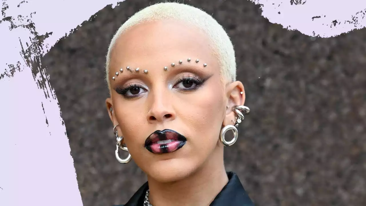 Doja Cat Has Something To Say About Her Amp Quot Pretty Amp Quot New Caramel Hair Color Doja Cat Has Something To Say About Her Amp Quot Pretty Amp Quot New Caramel Hair Color